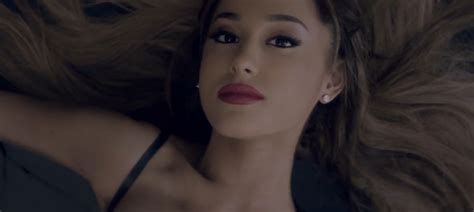 Ariana Grande Ft The Weeknd Love Me Harder İzlesene Video