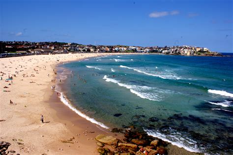 Bondi Beach Située Au Sud Est Est Très Animée Et Sans Doute La Plage