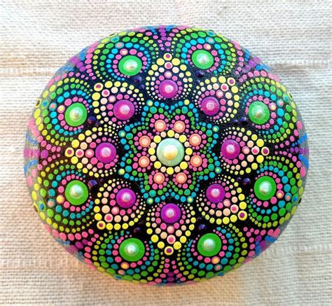 4+ Mandala Rock Painting Tutorials and Ideas - Guide Patterns