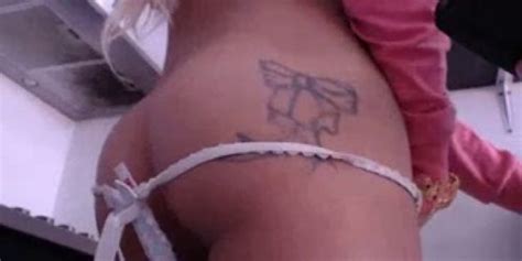 Delightful Blonde Tranny Floozy Tnaflix