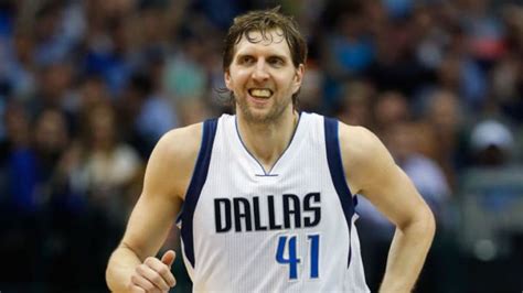 Dallas Mavericks Dirk Nowitzki Checks In At 96 In Sis Top 100