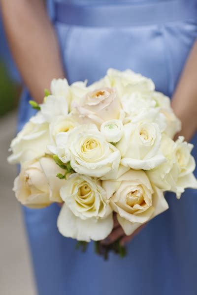 Cream Rose Bouquet Elizabeth Anne Designs The Wedding Blog