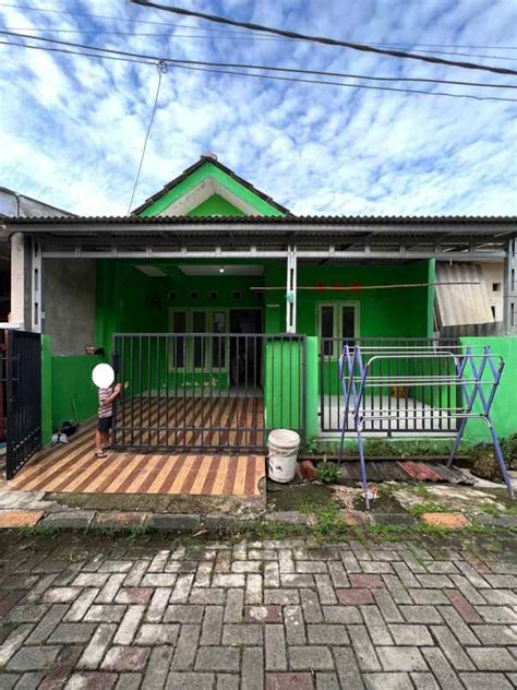 Dijual Rumah Komplek Griya Serpong Asri Unit Standart Bagus Lantai