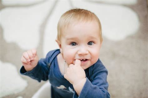 Est Ce Bon Pour Le Bébé De Sucer Son Pouce