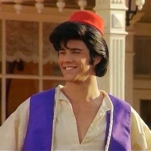 Scott Weinger The Voice Of Aladdin Also Played DJs Boyfriend Steve