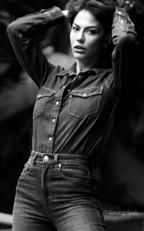 S On Twitter Pretty Boy His Hot Wife