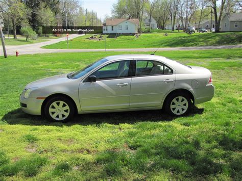 2008 Ford Fusion S Sedan 4 Door 2 3l