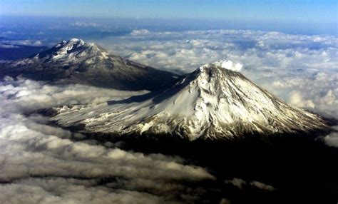 Leyenda Del Popocatépetl E Iztaccíhuatl Llega A Xochimilco