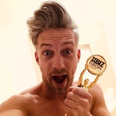 Winziger Amateur Teenager Zu Dritt Erste Doppelpenetration Dvp Xhamster