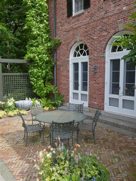 Red Brick Patio Designs - outdoor