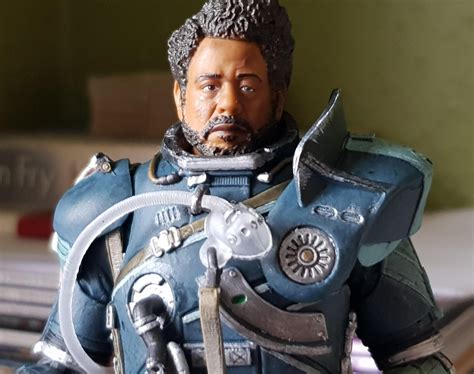 Lies! Deceptions! Hasbro really did put a lot of work into this guy, he