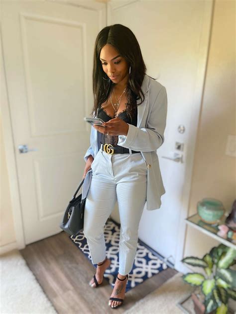 Meet Bri Davis – CanvasRebel Magazine