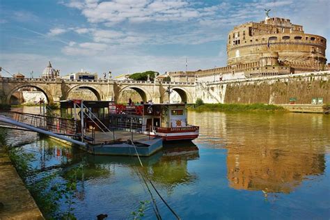 Hop On Hop Off H Rome River Cruise