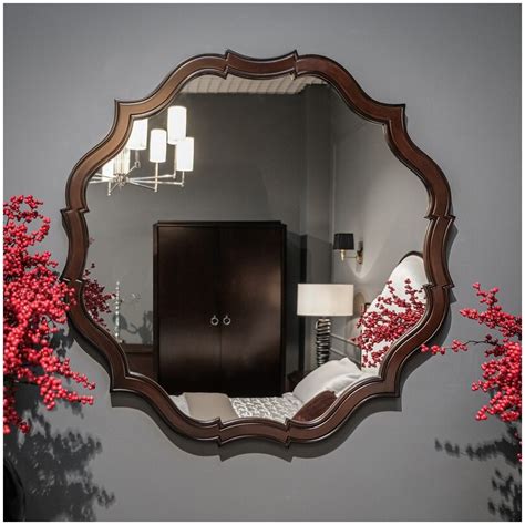 Дорогое элитное зеркало: Зеркало настенное в деревянной раме 89 см ...