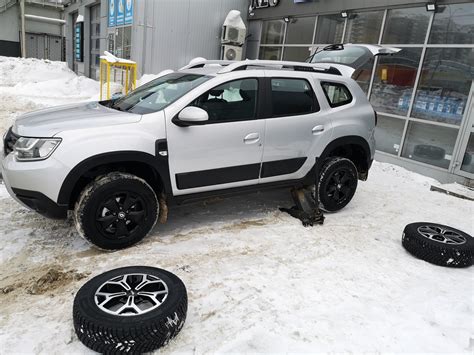Зимние шины MICHELIN X-Ice North 4 XL 215/65 R16 + диски Kl-318 SKAD ...