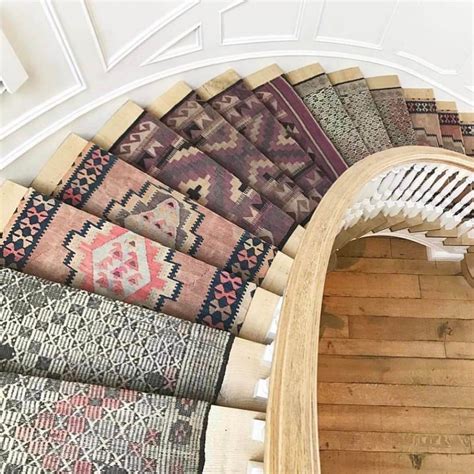 15 Creative Stair Runner Ideas that Will Make Your Staircase Look Stunning - Harp Times