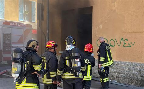 Corsico Incendia Una Pasticceria Arrestato 59enne Sky TG24