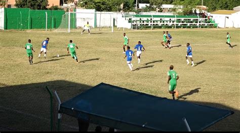 Ta A De Mo Ambique Em Futebol Clube De Gaza Vencedor Da Fase Provincial