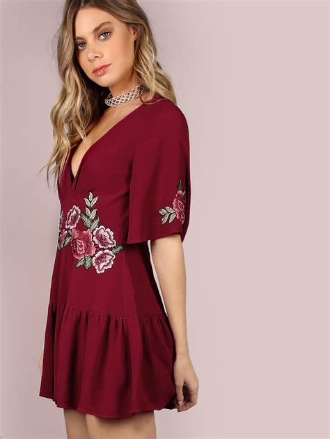 Plunging Embroidered Appliques Frill Hem Romper Sheinsheinside