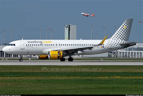 Ec Mao Vueling Airbus A Wl Photo By Hugo Schwarzer Id