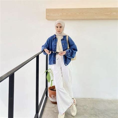 Inspirasi Ootd Hijab Simple Dengan Outer Jaket Tokopedia Blog