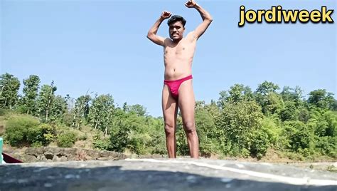 Aaj To Ganga Nadi Me Nanga Snan Kiya Nude Jordiweek In The Ganga River Place Gay Porn Xhamster