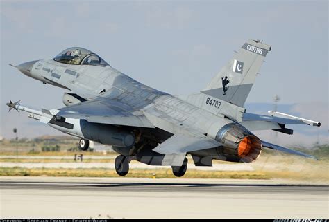 General Dynamics F 16a Fighting Falcon 401 Pakistan Air Force Aviation Photo 2752646