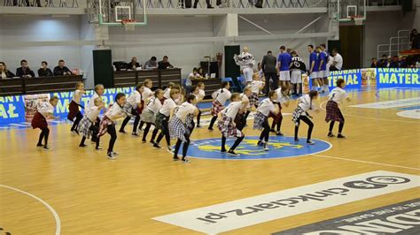 Zesp Fair Play I Mecz Polfarmex Kutno Vs R Basket Krak W Szko A