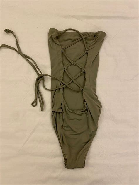 Ocean Essentials One Piece, Women's Fashion, Swimwear, Bikinis ...