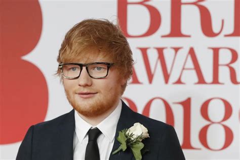 Ed Sheeran cumple 29 años de tocar bares a ganar el Grammy FOTOS