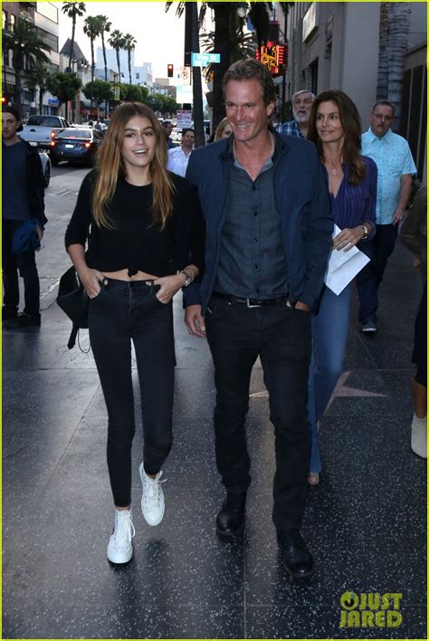 Kaia Gerber Mom Cindy Crawford Are Basically Twins In New Pic Photo