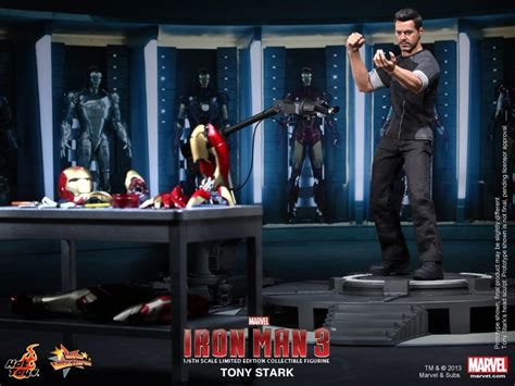 Hot Toys IRON MAN Tony Stark Figure