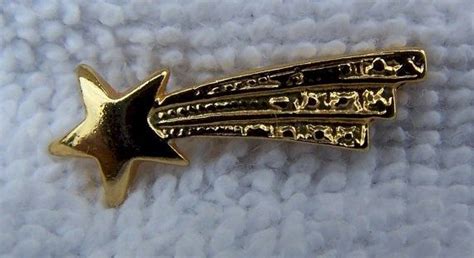 Gold Shooting Star Lapel Pin Brooch Mens Tie Ties Mens Brooch