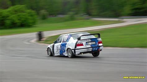 Micha Godus Awski Bmw Is Runda Classicauto Cup Tor Kielce