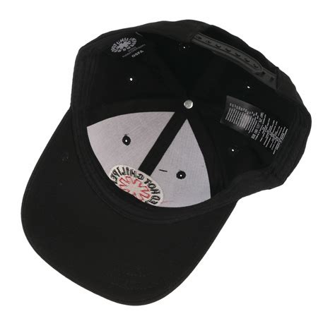 Casquette Red Hot Chili Peppers Classic Asterisk Rock Off Rhcpcap B Metalmonde Fr