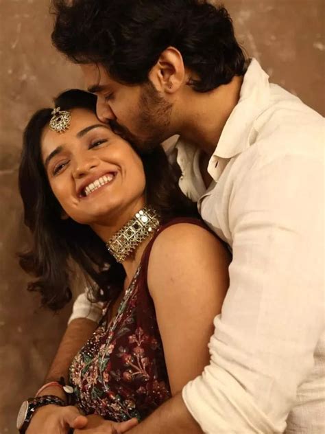 Romantic Pictures Of Newlyweds Hruta Durgule And Prateek Shah Times