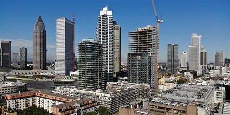 Frankfurt Skyline - SKYLINE ATLAS