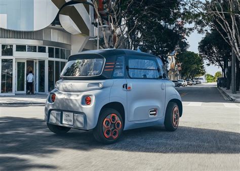 Citroën Ami Un Ciclomotor Con Cuatro Ruedas Y Techo Motor El PaÍs