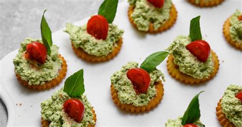 Feta And Tomato Pesto Canapes Sirimon Cheese