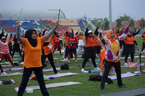 Dispora Kepala Dispora Tampak Kegembiraan Para Peserta Senam Pound