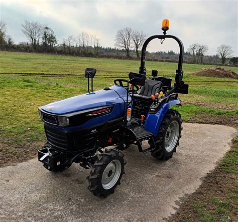 Compact Tractor – Farmtrac FT22 – Ex Display (8747) - Terry Harrison