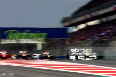 617 Brawn F1 Car Stock Photos, High-Res Pictures, and Images - Getty Images