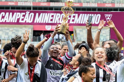 Vingadoras Promovem Seletiva Para Categoria De Base Clube Atlético