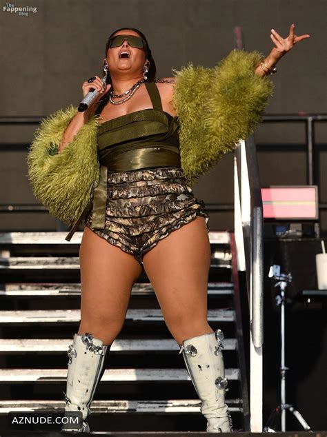 NELLY FURTADO Nude AZNude