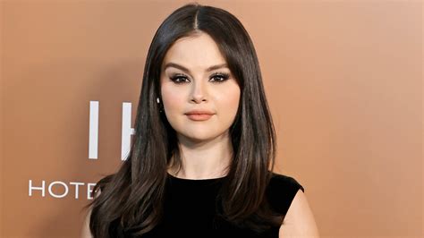 Selena Gomez Says She Lied About Not Caring About Body Shamers Say