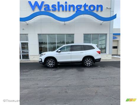 2019 White Diamond Pearl Honda Pilot Touring AWD 132222267 Photo 45