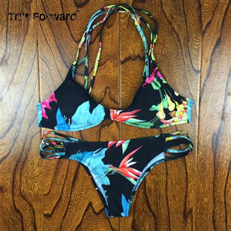2016 New Top Design Floral Print Bikini Halter Swimwear Women String Leaves Closer Bathing Suit