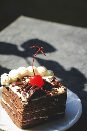 Cultural Cakes: 20 Traditional Desserts Across Nations - TheSpicyChefs