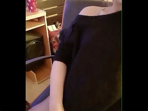 Em Ari hot girl Thái show hàng XNXX