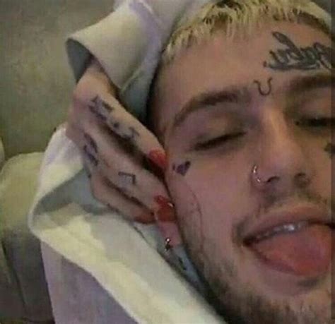 Pin by 𝑆𝚣𝚣𝚍 on Lil Peep Lil peep live forever Lil peep beamerboy